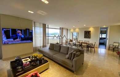 Imagem: O apartamento possui 3 Dormitórios, 4 Banheiros, 4 Vagas na