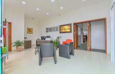 Imagem 9: Barracão para venda com 280 metros quadrados e terreno de 648 metros