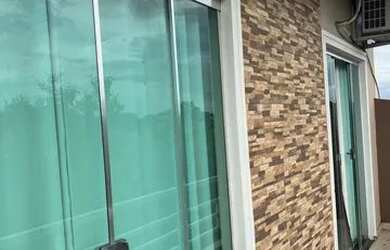 Imagem: O apartamento possui 2 Dormitórios, 1 Banheiro, Imóvel mobiliado