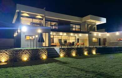 Imagem 2: Casa Represa Jurumirim. Riviera de Santa Cristina II. Alto padrão. Porteira fechada