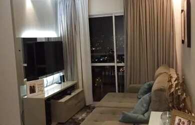 Imagem: O apartamento possui 2 Dormitórios, 2 Banheiros, 2 Vagas na