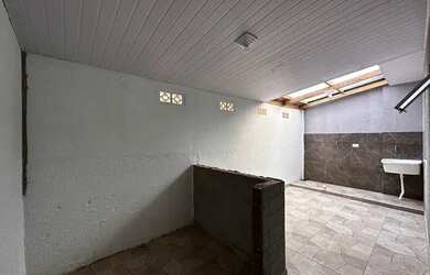 Imagem 2: Vendo casa. 1 Banheiroe2 Dormitórios