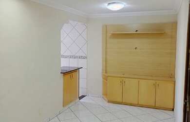 Imagem: O apartamento possui 1 Dormitório, 1 Banheiro, 1 Vaga na garagem