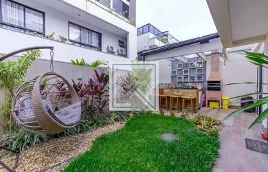 Imagem: O apartamento possui 3 Dormitórios, 3 Banheiros, 2 Vagas na