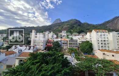 Imagem: O apartamento possui 3 Dormitórios, 3 Banheiros, 1 Vaga na