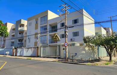 Imagem: O apartamento possui 3 Dormitórios, 2 Banheiros, 2 Vagas na