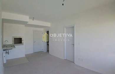 Imagem: O apartamento possui 1 Dormitório, 1 Banheiro, 1 Vaga na garagem