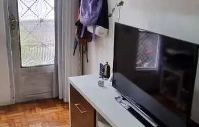 Imagem: A casa possui 2 Dormitórios, 2 Banheiros, 105m² de Área e