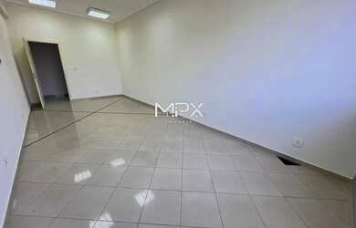 Imagem: O depósito possui 25m² de Área e está localizado em Paulista