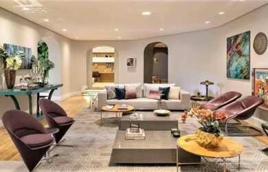 Imagem: O apartamento à venda possui 4 Dormitórios, 5 Banheiros, 3