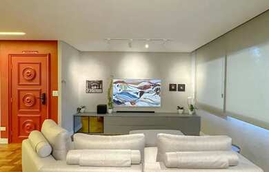 Imagem: O apartamento possui 4 Dormitórios, 2 Banheiros, 1 Vaga na