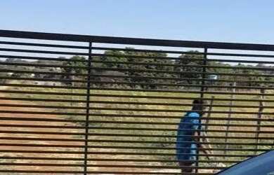 Imagem: O terreno possui 400m² de Área e está localizado em Ponte