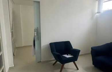 Imagem: O depósito possui 1 Vaga na garagem, 40m² de Área e está