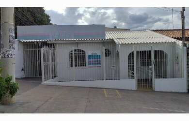 Imagem: O depósito possui 80m² de Área e está localizado em Jaraguá