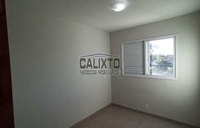 Imagem: O apartamento possui 2 Dormitórios, 1 Banheiro, 2 Vagas na