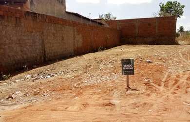 Imagem: O terreno está localizado em São José, Juazeiro do Norte