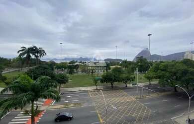 Imagem 8: Maravilhoso apartamento de 3 quartos no Flamengo com vaga e vista deslumbrante