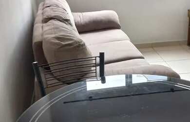 Imagem: O apartamento possui 1 Dormitório, 1 Banheiro, 1 Vaga na garagem