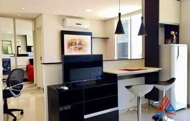 Imagem: O apartamento possui 1 Dormitório, 1 Banheiro, 1 Vaga na garagem