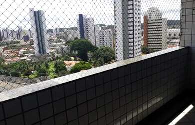 Imagem: O apartamento possui 4 Dormitórios, 5 Banheiros, 2 Vagas na