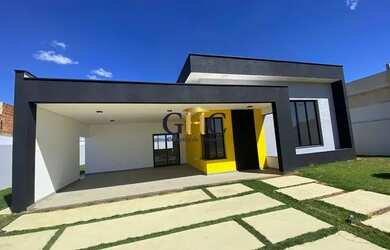 Imagem: A casa possui 3 Dormitórios, 4 Banheiros, 5 Vagas na garagem