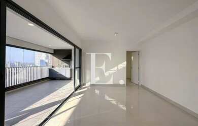 Imagem: O apartamento e possui 3 Dormitórios, Suítes, 3 Banheiros