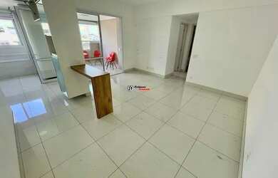 Imagem: O apartamento possui 2 Dormitórios, 2 Banheiros, 2 Vagas na