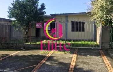 Imagem: A casa possui 1 Dormitório, 1 Banheiro, 1 Vaga na garagem