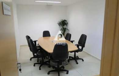 Imagem: O depósito possui 19m² de Área e está localizado em Barra