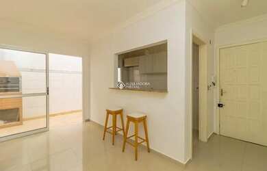 Imagem: O apartamento possui 1 Dormitório, 1 Banheiro, 44m² de Área