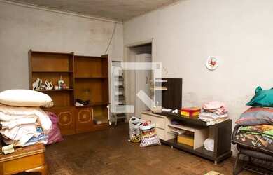 Imagem: A casa possui 1 Dormitório, 1 Banheiro, 2 Vagas na garagem