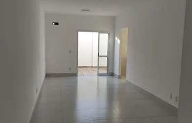 Imagem: A casa em condomínio possui 3 Dormitórios, 2 Banheiros, 2