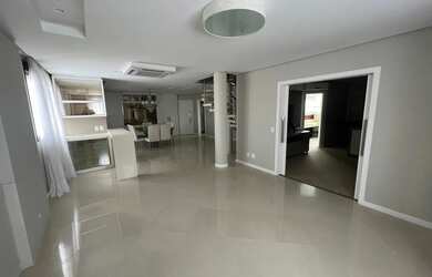 Imagem 11: Apartamento para aluguel e venda com 240 metros quadrados com 4 quartos