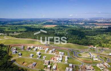 Imagem: O terreno possui 606m² de Área e está localizado em Jardins