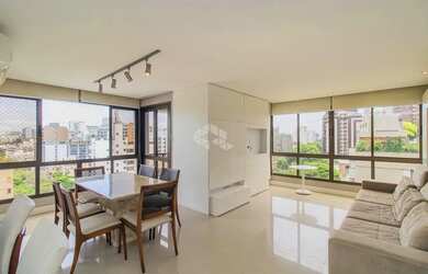 Imagem: O apartamento possui 2 Dormitórios, 2 Banheiros, 2 Vagas na