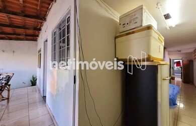 Imagem 6: Casa a venda com quatro quartos no Jardim Riacho