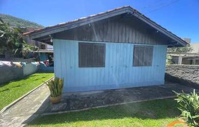 Imagem 2: Casa a venda em Imbituba. 138m² de Área, 2 Vagas na garageme4 Dormitórios