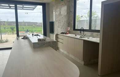 Imagem 4: Sobrado de Alto Padrão à Venda Condomínio Porto Rico Resort Residence...