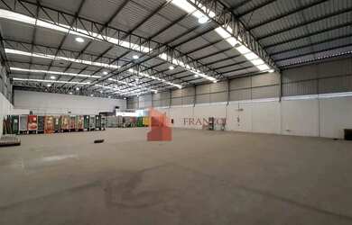 Imagem: O depósito possui 450m² de Área e está localizado em Cordeiros