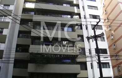 Imagem 3: Apartamento com 240.0 m², à venda no bairro Água Verde