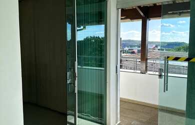 Imagem: O depósito possui 140m² de Área e está localizado em Brasiléia