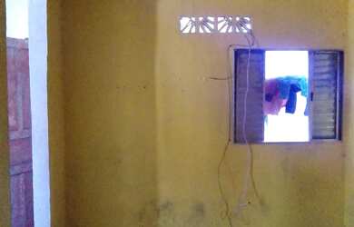 Imagem: A casa possui 1 Dormitório e 1 Banheiro e está localizado