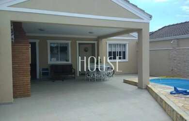 Imagem: A casa em condomínio possui 3 Dormitórios, 3 Banheiros, 2