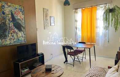 Imagem: O apartamento possui 2 Dormitórios, 1 Banheiro e 71m² de Área