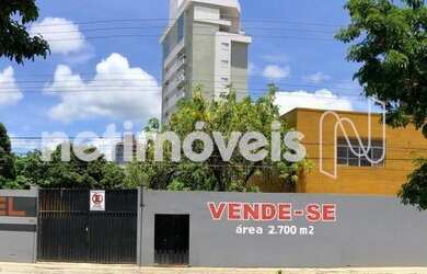 Imagem: O terreno possui 2.700m² de Área e está localizado em Centro