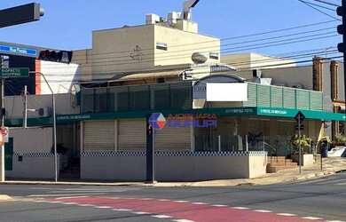 Imagem: O depósito possui 1 Vaga na garagem, 200m² de Área e está