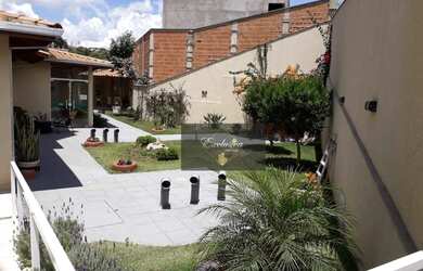 Imagem: O apartamento possui 2 Dormitórios, 2 Banheiros, 2 Vagas na