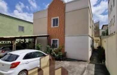 Imagem: O apartamento possui 3 Dormitórios, 1 Banheiro, 2 Vagas na