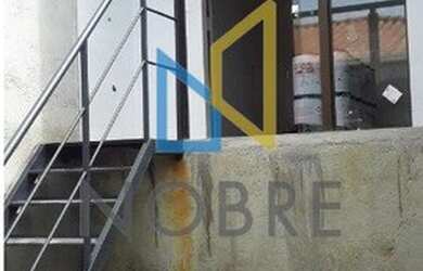 Imagem: A casa possui 2 Dormitórios, 1 Banheiro, 1 Vaga na garagem