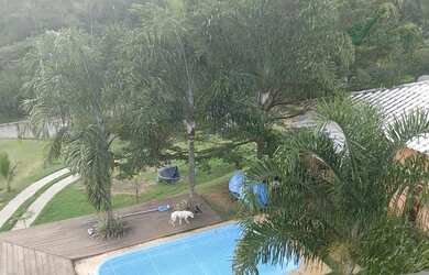 Imagem: A casa em condomínio possui 4 Dormitórios, 5 Banheiros, 5